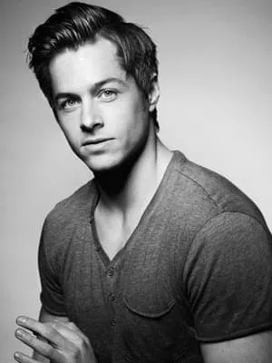 Blake Hood is ‘Y&R’s’ New Kyle Abbott