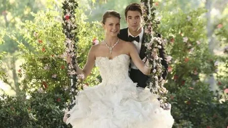 TONIGHT OnTV: The Wedding of the Century Begins on ABC’s ‘Revenge’