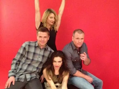 FIRST LOOK: David Tom As Billy Abbott Right Alongside Amelia Heinle