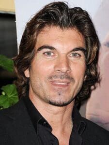 Former Soap Star Victor Alfieri Attacked With a Hairbrush