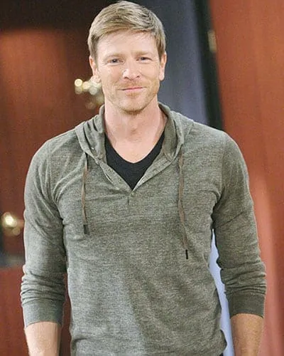 FIRST LOOK: Burgess Jenkins on ‘Y&R’ Set, Plus Additional Cast Odds and Ends