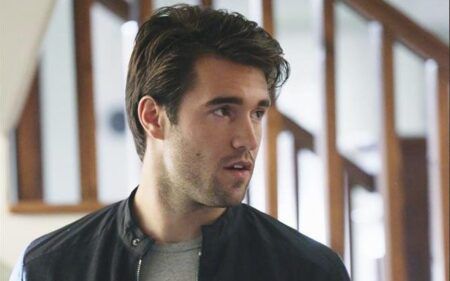 ‘Revenge’ Star Josh Bowman Returning to ABC with ‘Time After Time’ Pilot