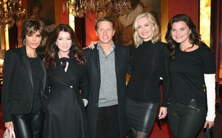 ‘Real Housewives’ Eileen Davidson and Lisa Rinna Spotted in Amsterdam With ‘B&B’ Crew