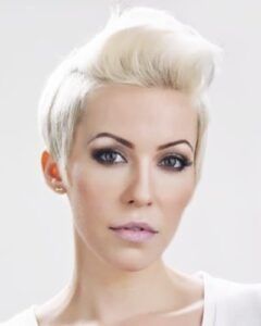 Former Soap Star Farah Fath Engaged