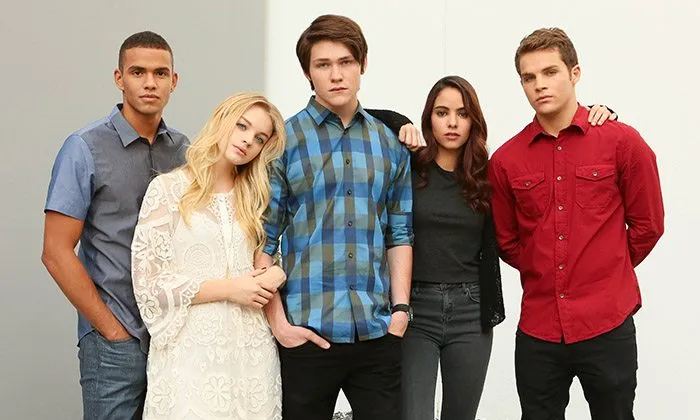 ‘DAYS’ Reveals New Teen Scene: Meet Aged Theo, Ciara, Chase, Joey and Claire
