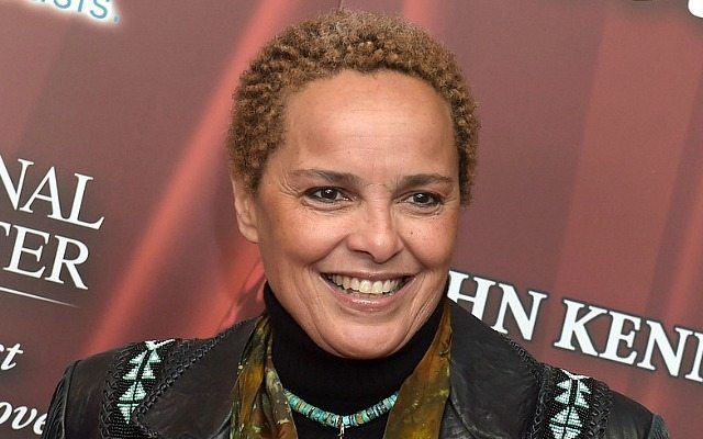 Shari Belafonte on ‘GH’ Debut: “They Threw Me into the Fire” Shari Belafonte