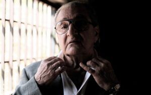 R.I.P. Sandy Dvore – Designer of the Iconic Brushstroke Logo for ‘The Young and the Restless’ Dead at 86 Sandy Dvore, The Young and the Restless