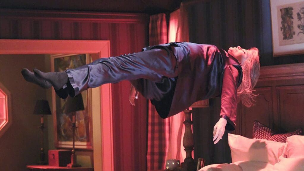 Levitating Marlena: ‘Days of our Lives’ Recaptures That Iconic Moment – PREVIEW Deidre Hall, Marlena Evans, Days of our Lives, DAYS, DOOL, #DAYS