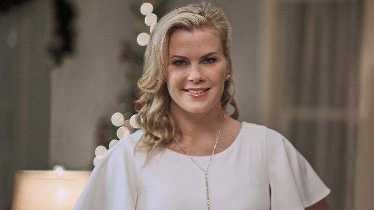 Alison Sweeney Back to ‘Days of our Lives’ Alison Sweeney, Days of our Lives, Hannah Swensen Mysteries, Open By Christmas, Hallmark Channel, DAYS, DOOL, #DAYS, #DOOL