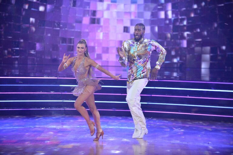 ‘Dancing with the Stars’ Renewed for Seasons 31 and 32, Show Moving to Disney+
