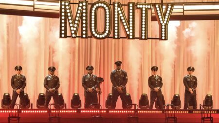 Taye Diggs, Tyler Posey & James Van Der Beek To Bare All In FOX’s ‘The Real Full Monty’ Bruno Tonioli, Taye Diggs, Anthony Anderson, Chris Jones, James Van Der Beek, Tyler Posey, The Real Full Monty, FOX