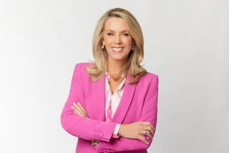 Deborah Norville Set To Exit ‘Inside Edition’ After 30 Years As Anchor Of Syndication’s No. 1 Newsmagazine Deborah Norville, Inside Edition