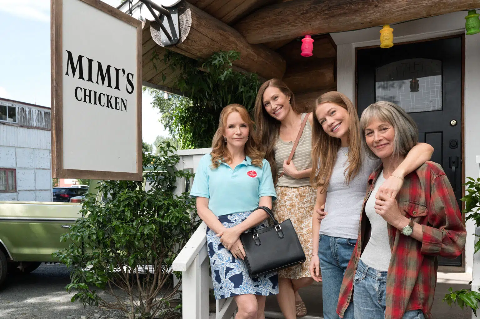 Lea Thompson,, Schuyler Fisk, Genevieve Angelson, Wendie Malick