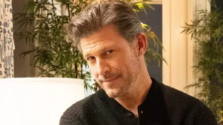 Greg Vaughan, Kial Rollins, Beyond the Gates