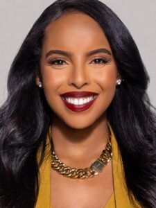 Mona Kosar Abdi, Extra, Extra TV